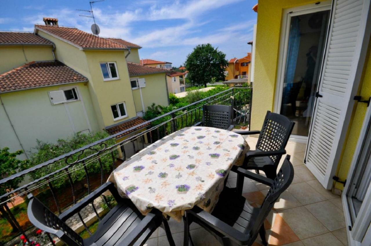 Ana M Apartments Novigrad  Exterior photo