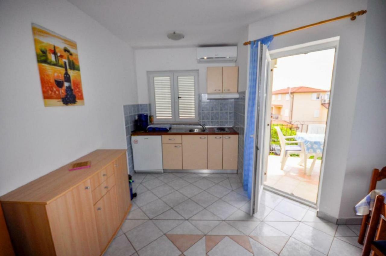 Ana M Apartments Novigrad  Exterior photo