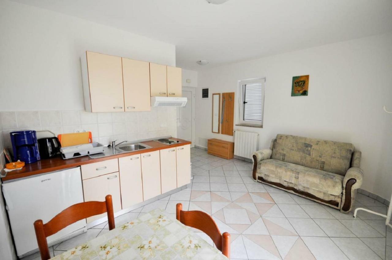 Ana M Apartments Novigrad  Exterior photo